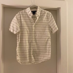 White short sleeve button down shirt